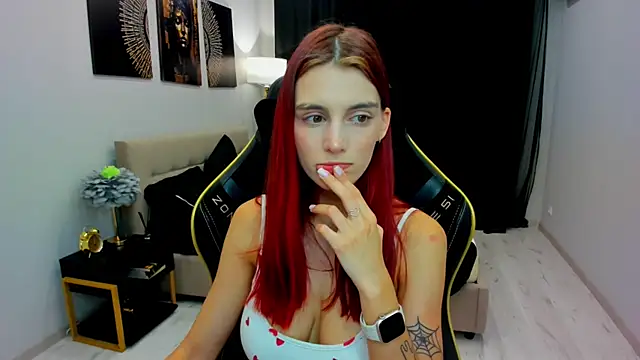 RedLipse Adlı Modelin Canlı XXX Sohbeti