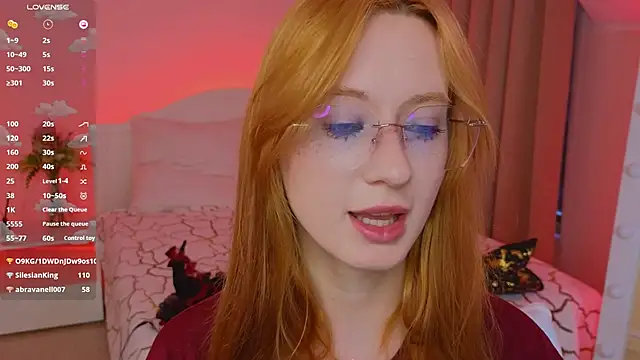 WICKEDEMBER live XXX chat