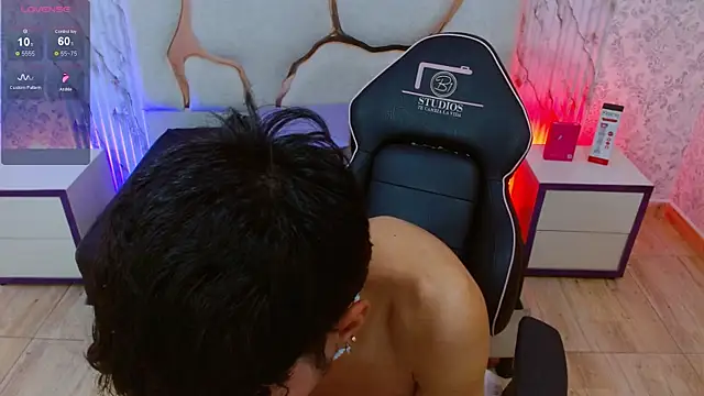 Živý XXX chat osamu_tay