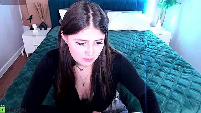 Crystal-Lace Live XXX-chat