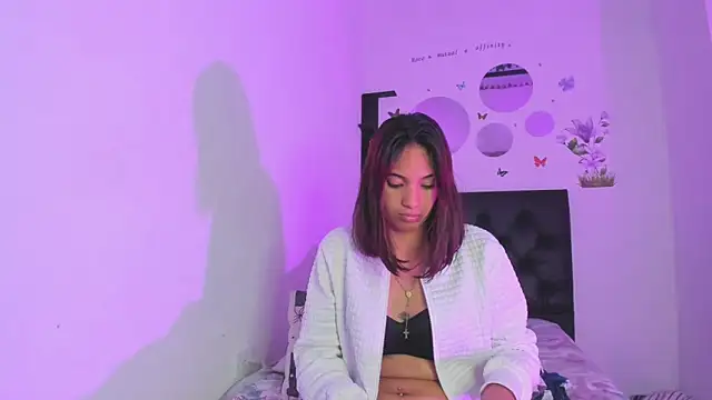 دردشة sapphire_brown20 الجنسية المباشرة