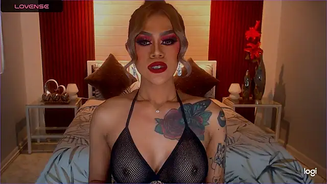 StellaStrong30's Webcam Show