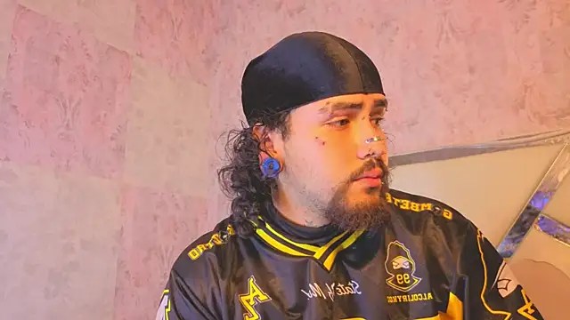 Benny_and_Mark élő XXX-chatje