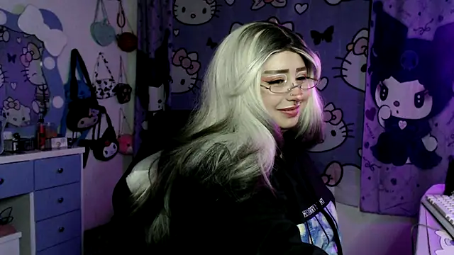 دردشة lussyevans24 الجنسية المباشرة