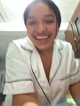 AnnaMil3J Chat XXX live