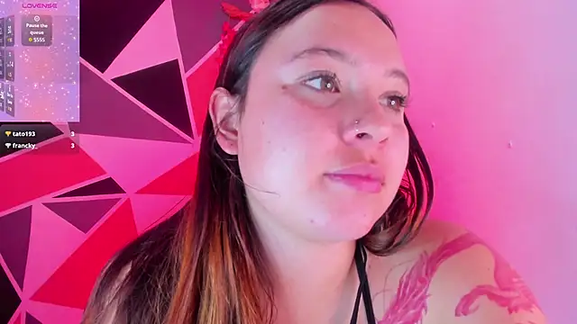 little_emma0 Live XXX Chat