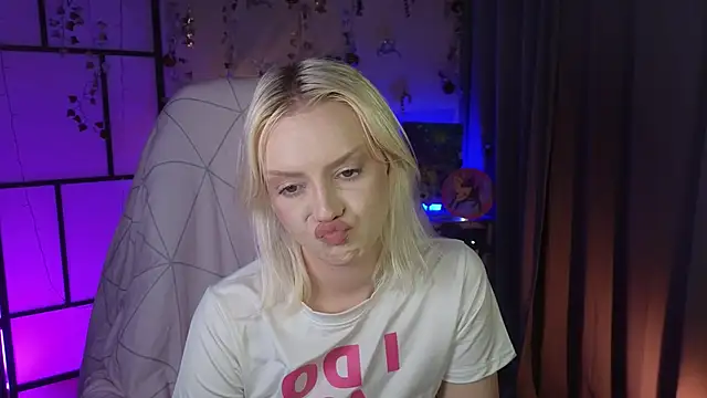 Chat +18 de ImBonBon ao vivo