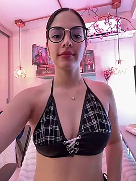 Zoe_Bae's Webcam Show