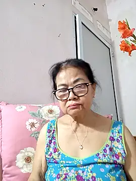 Hotestlove webcam show