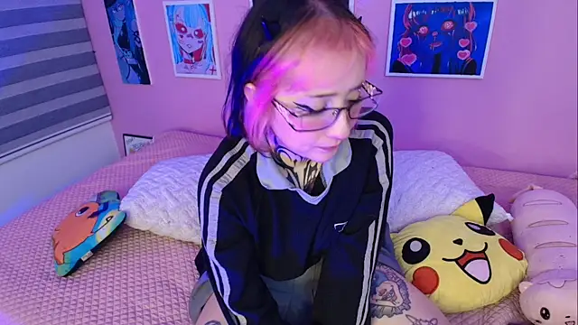 Czat XXX na żywo – Miwa_violet