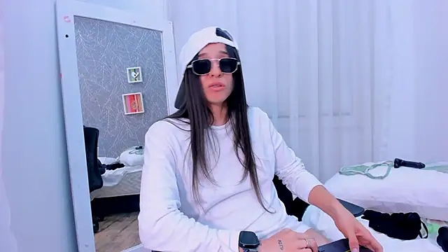 Czat XXX na żywo – ViictoriiaSaenz