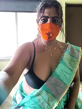 Poly_bhabi লাইভ XXX চ্যাট