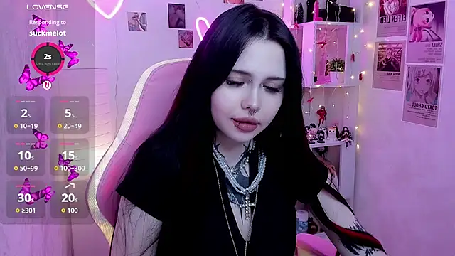 Morana_Batt élő XXX-chatje