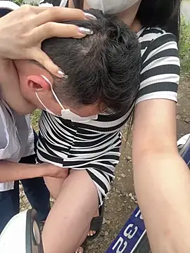 Meii-meyy Chat XXX in diretta