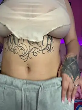 Megaan__More's Live XXX Chat