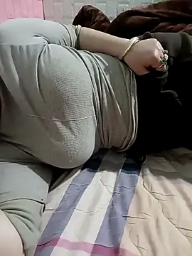 Emily-lonely: απευθείας συνομιλία ΧΧΧ