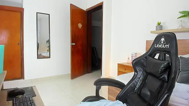 valeryn__rosse's Live XXX Chat