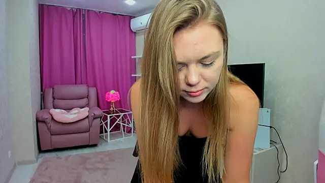 Strawberrye's Live XXX Chat