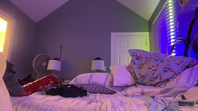 TrndSettr's Webcam Show