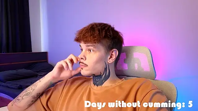 DENIS_HEREのライブXXXチャット