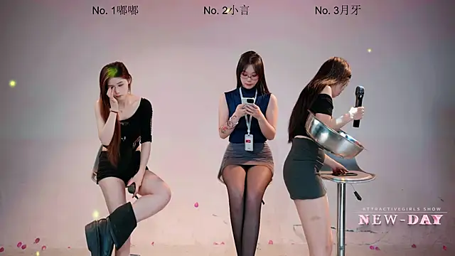 NEW-DAY's Live XXX Chat