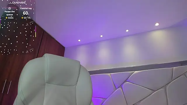 Natasha_Kiim_'s Live XXX Chat