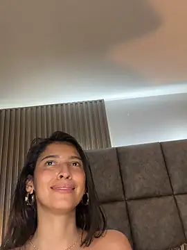 BrigitteVons' Live XXX Chat