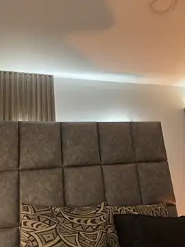 Chatroom XXX en direct de BrigitteVons