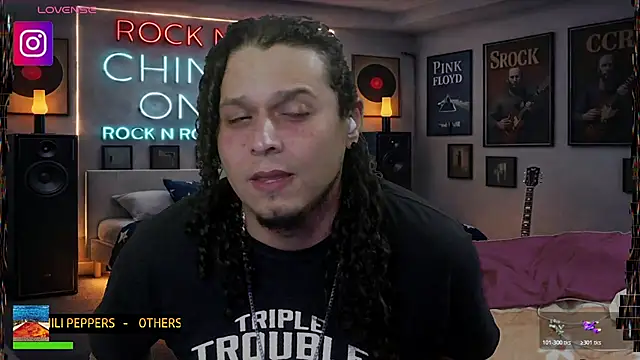 chino_roz webkamerás műsora