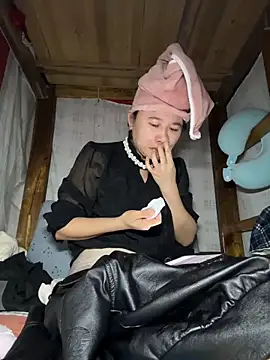 daaqnn 网络视讯表演