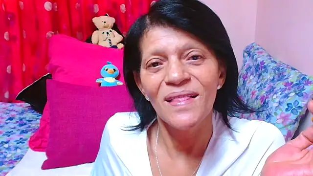 SLUTTYROXY Live XXX Chat