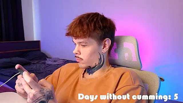 Онлайн чат XXX DENIS_HERE