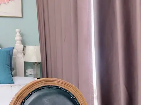 sarah111: απευθείας συνομιλία ΧΧΧ