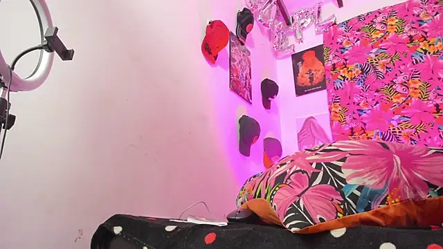 Rihanna_hotx 라이브 XXX 채팅