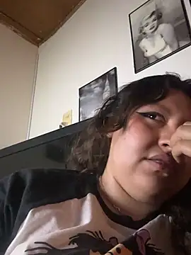 Larissa_Antonella 现场XXX聊天