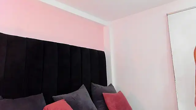 barbara_mmoon: απευθείας συνομιλία ΧΧΧ