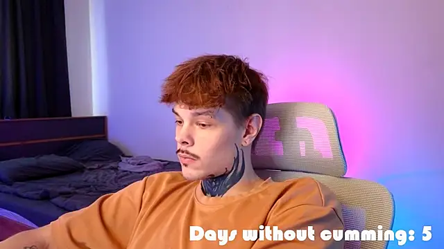 دردشة DENIS_HERE الجنسية المباشرة