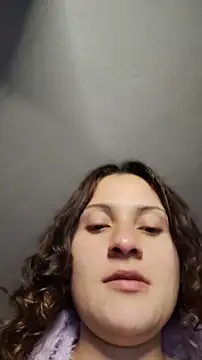 lindasyt Chat XXX in diretta