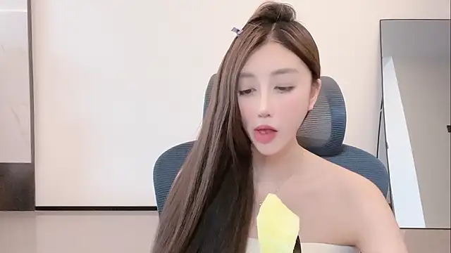 Melody-11 即時 XXX 聊天