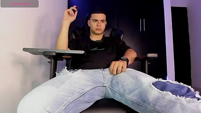 Liam_Mateo 网络视讯表演