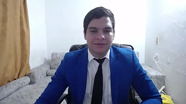 Victor_Maitland: απευθείας συνομιλία ΧΧΧ