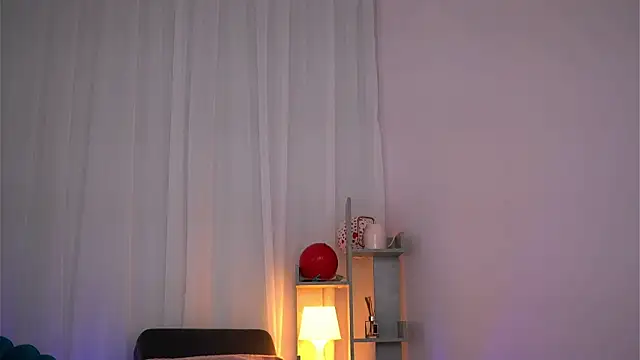 Czat XXX na żywo – Miky_Lust