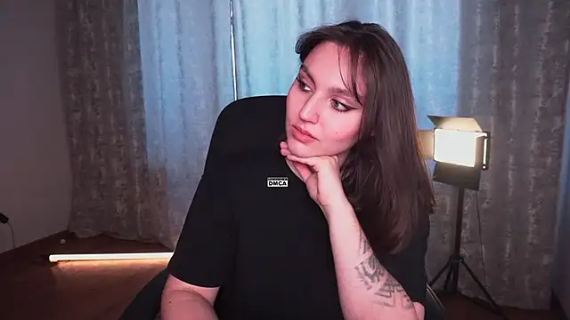 Hoot_owl_cb's Live XXX Chat