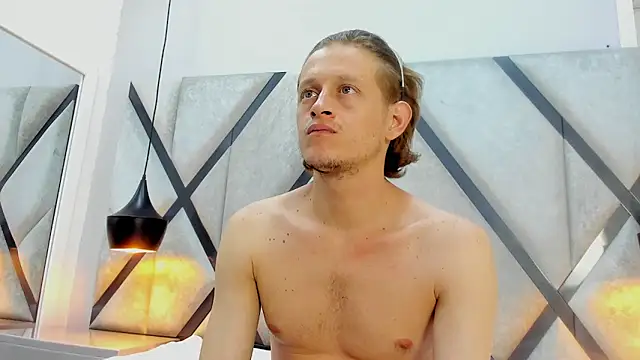 Anthonny_Vegas Webcam Show