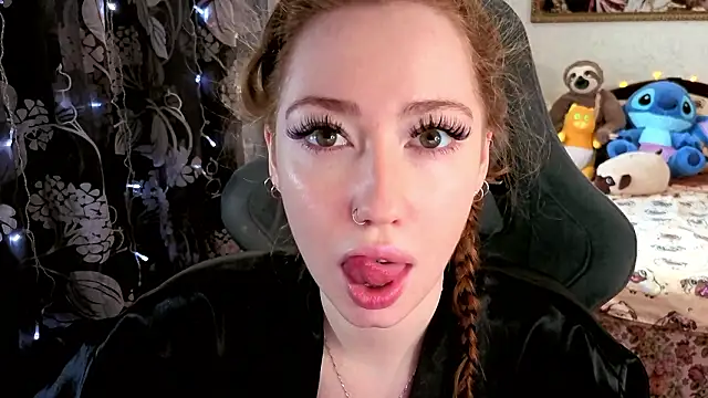 TinaBrook Chat XXX live