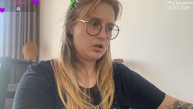 JacyWinslatn Live XXX chat