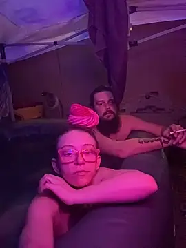 Stonermama666420 Live XXX-chat