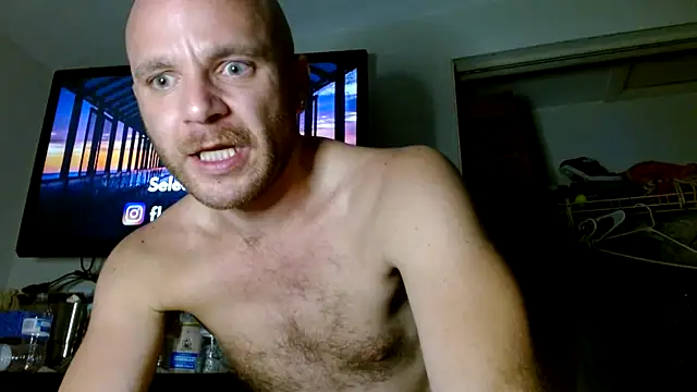 FrankieFuckMe Chat XXX in diretta