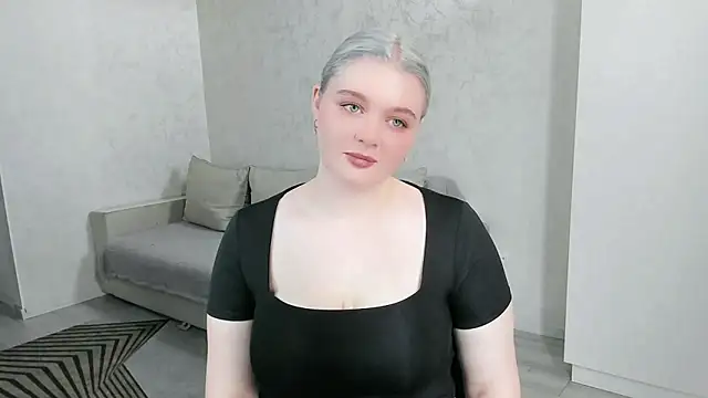 Ellilovv Adlı Modelin Canlı XXX Sohbeti