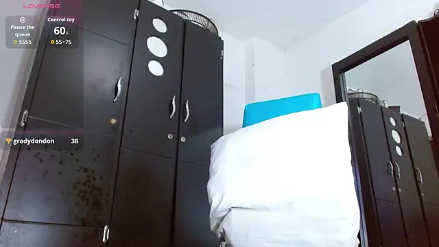 SELFSUCK_KING_420 Chat XXX in diretta